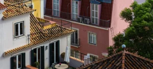 Instalación de cargadores eléctricos en comunidades de vecinos: claves, normativa y soluciones energéticas