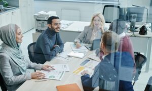 Protocolo LGTBI en la empresa: guía y obligaciones